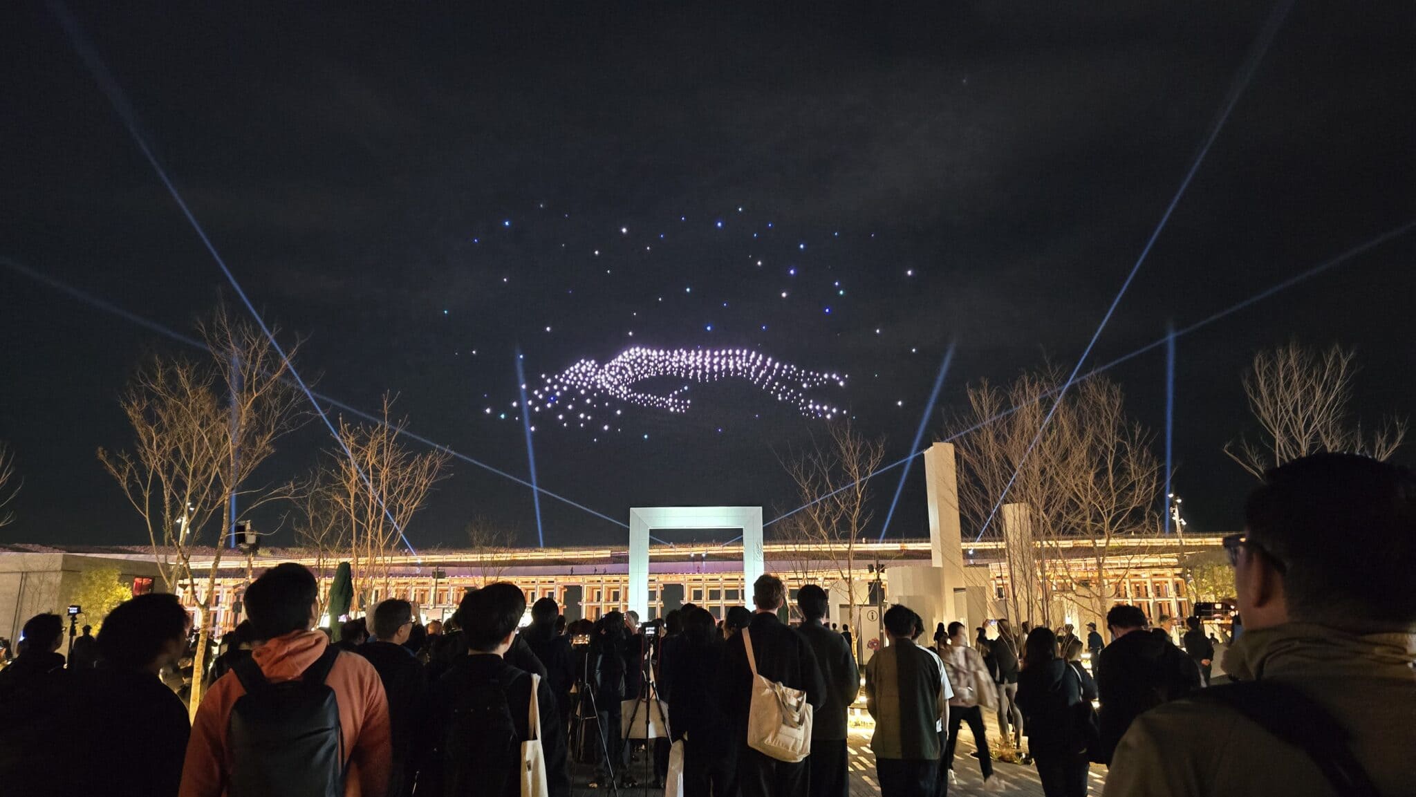 大阪・関西万博『One World, One Planet.』ドローンショー（1,000機）